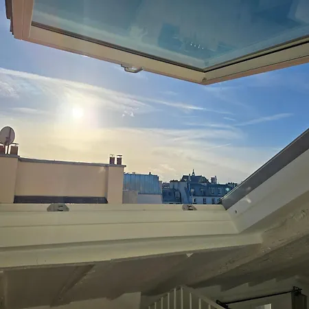 Duplex Plein Sud Refait A Neuf - 2eme - Vue Exceptionnelle Toits Appartement