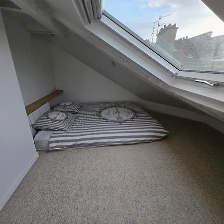 Duplex Plein Sud Refait A Neuf - 2eme - Vue Exceptionnelle Toits Apartment Paris