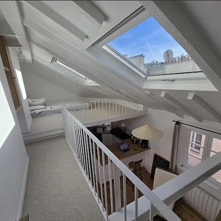 Duplex Plein Sud Refait A Neuf - 2eme - Vue Exceptionnelle Toits Paris