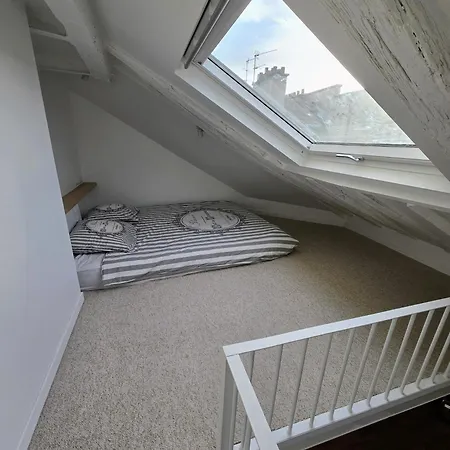 Duplex Plein Sud Refait A Neuf - 2eme - Vue Exceptionnelle Toits Appartement *